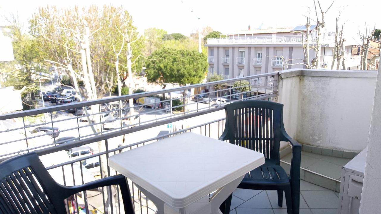 Hotel Venezia Beach San Mauro Mare ภายนอก รูปภาพ